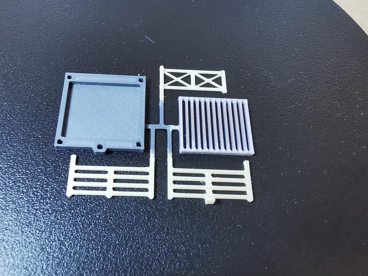 N Gauge Cattle Grid Pre coloured 3D Printed Free delivery