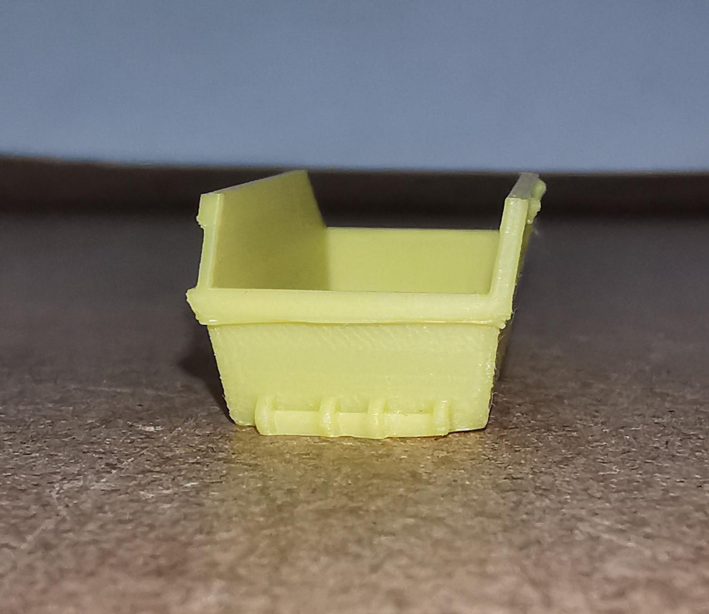 1/120 Scale 8 Yard Skips TT Gauge Set of 6 in Yellow