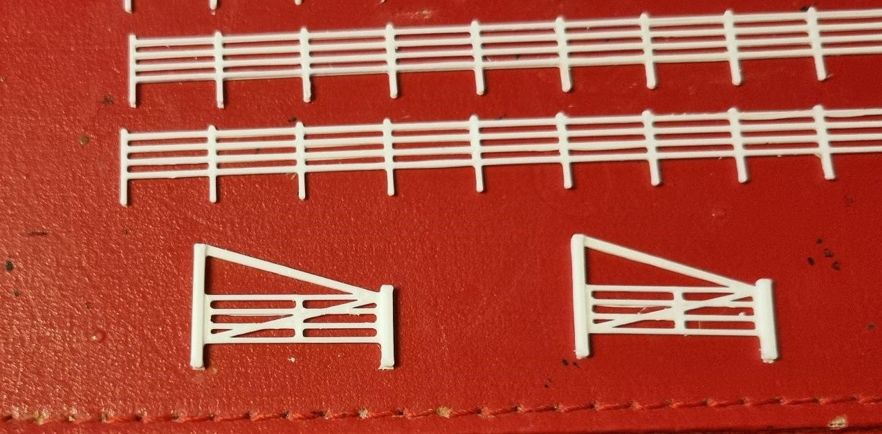 Railway LINESIDE FENCE 3D printed in White 3 Gauges