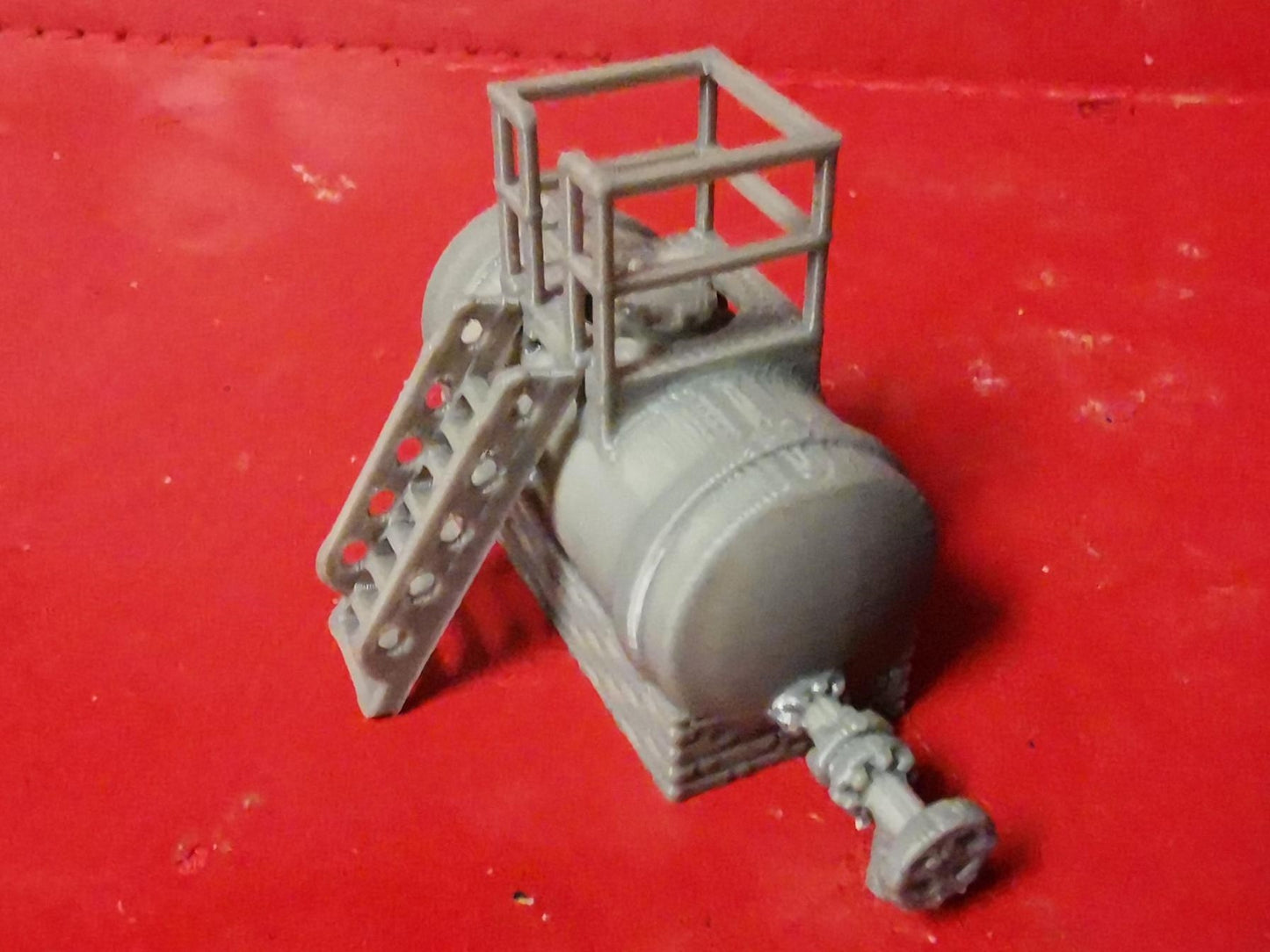 Diesel / Fuel Storage Tank with platform and ladder 3D Printed 00,TT and N Gauge