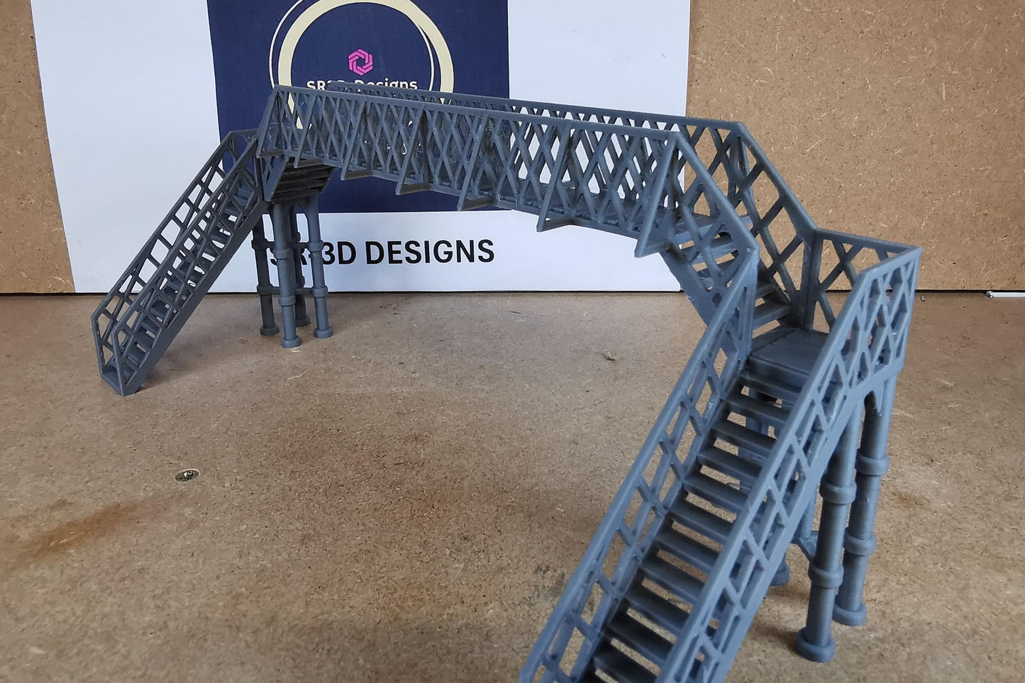 00 Gauge 1:76 Model Railway pedestrian footbridge Walkway