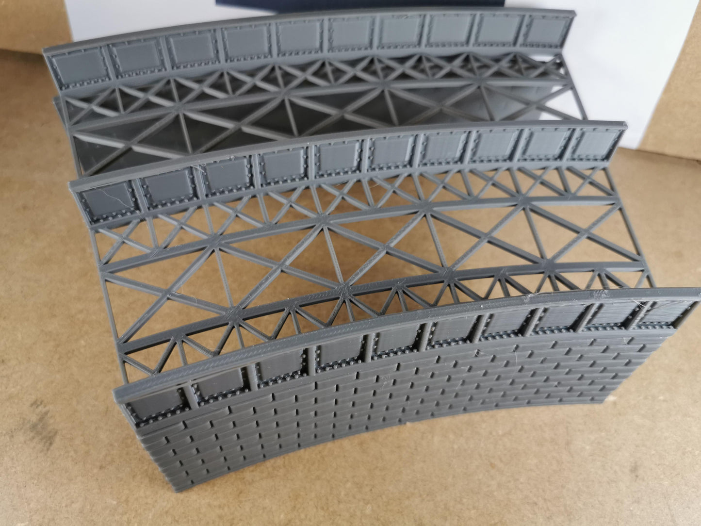 00 Gauge Curved Retaining walls for 1,2,3 and 4 Radius bridges