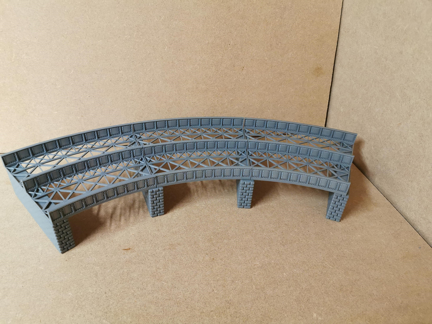 Bridge Supports for 00, TT and N Gauge Suitable for Radius Bridges