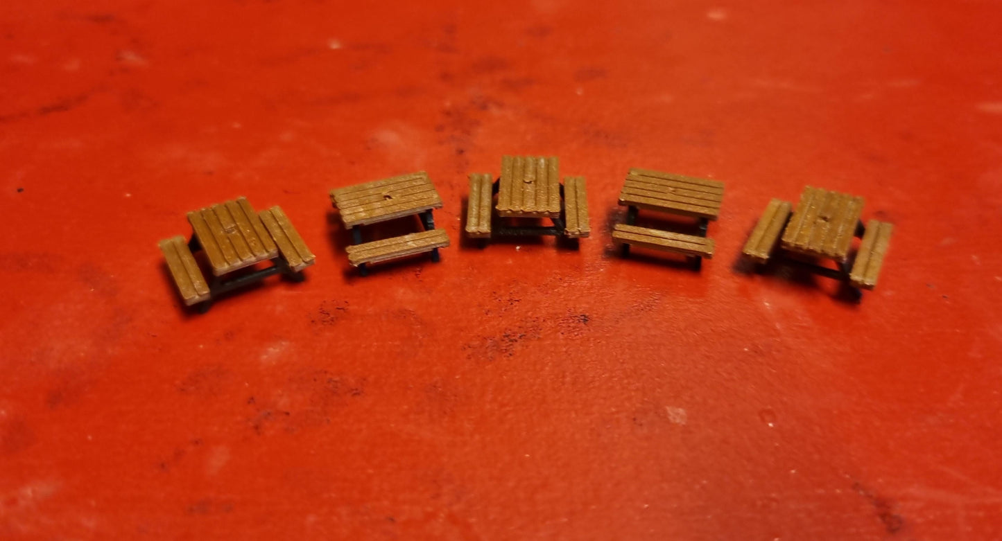 TT Gauge 1:120 Model Railway Picnic Table/Pub garden seats.3D printed