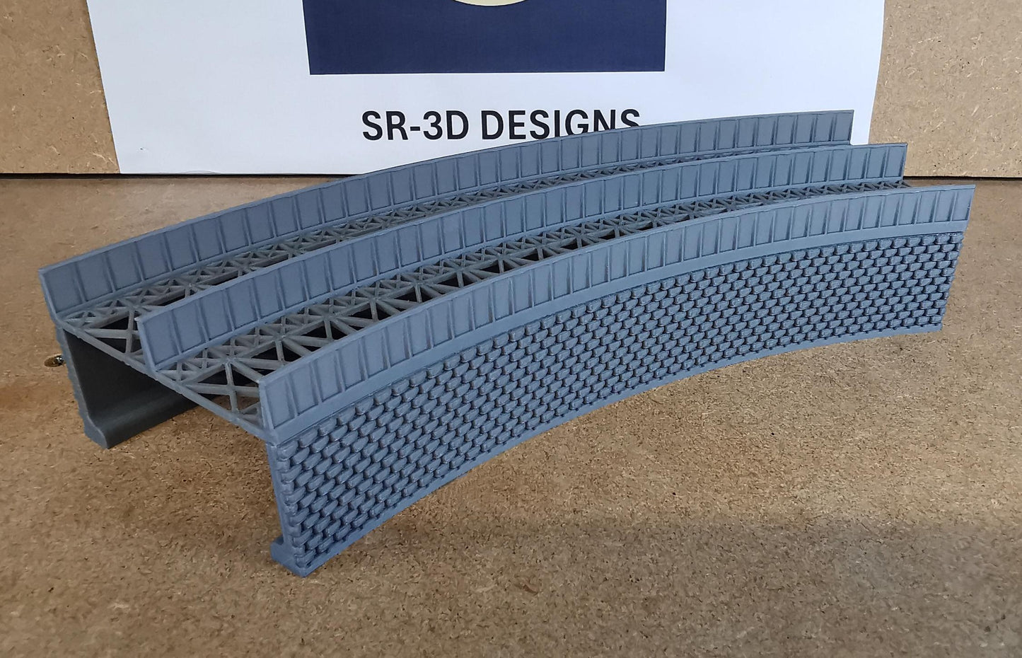 N Gauge Curved Retaining walls for 1,2,3 and 4 Radius bridges