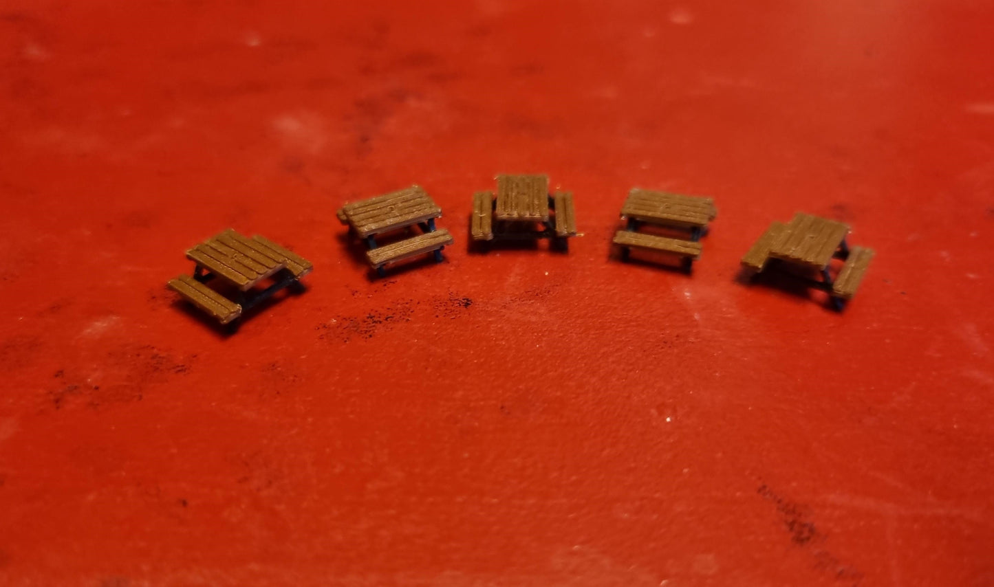 N Gauge 1:160 Model Railway Picnic Table/Pub garden seats.3D printed