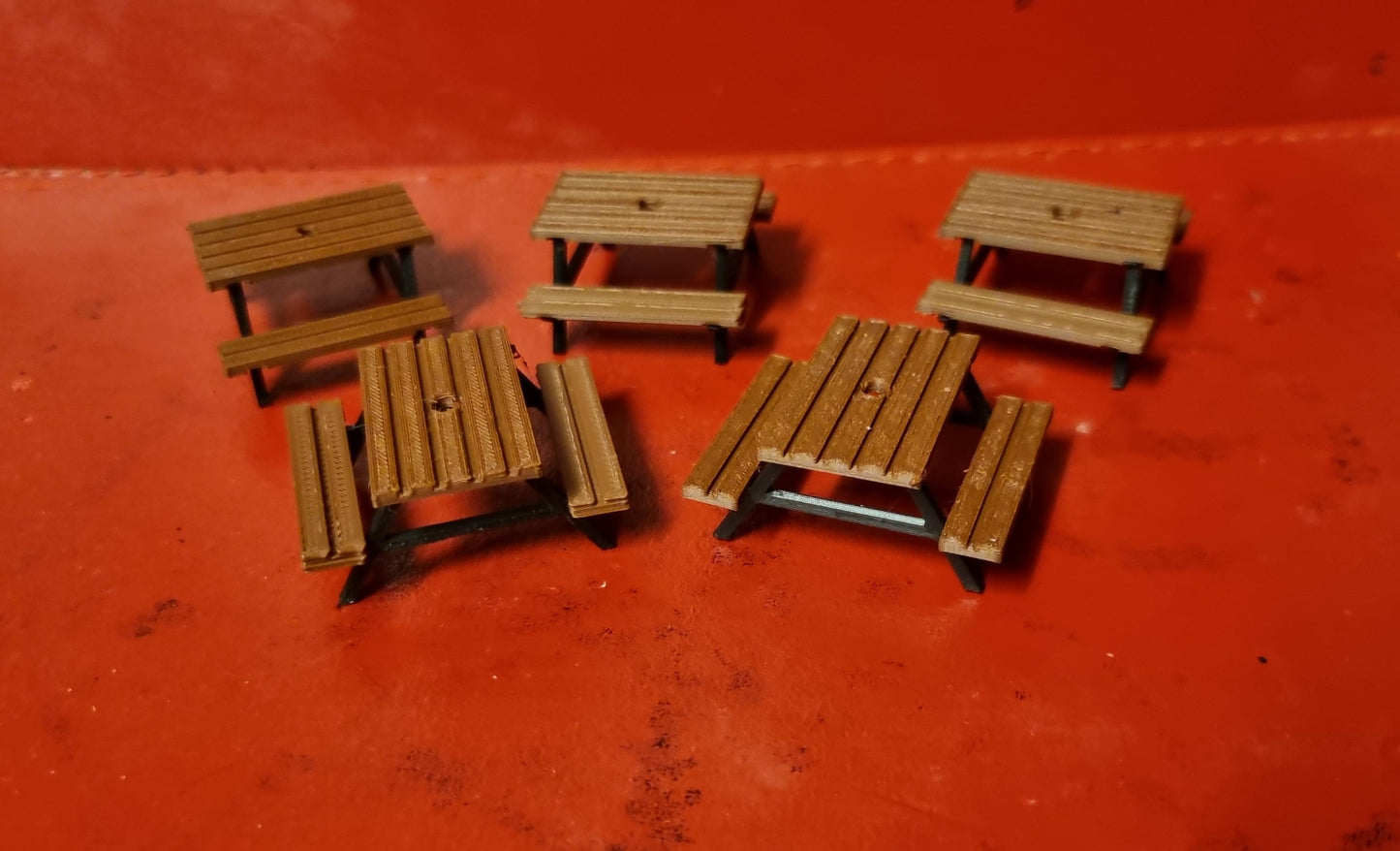 0 Gauge 1:48 Model Railway Picnic Table/Pub garden seats.3D printed