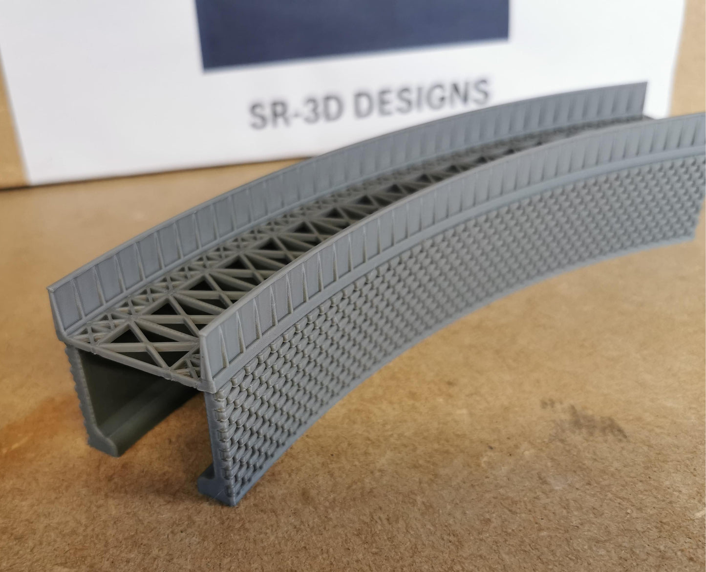 N Gauge Curved Retaining walls for 1,2,3 and 4 Radius bridges