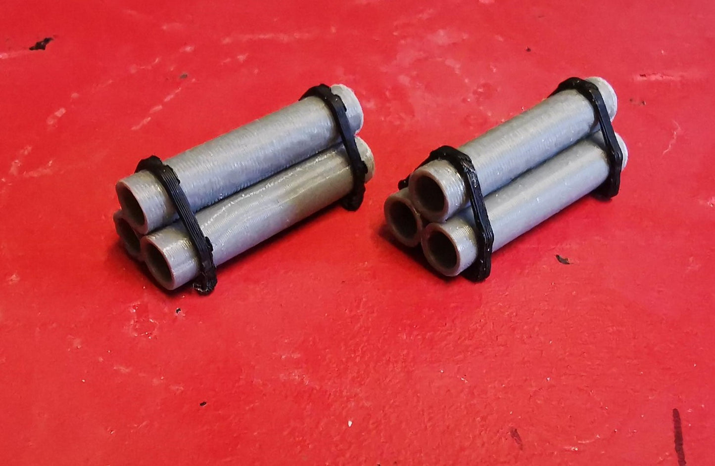 N Gauge Wagon load pipes 3D printed