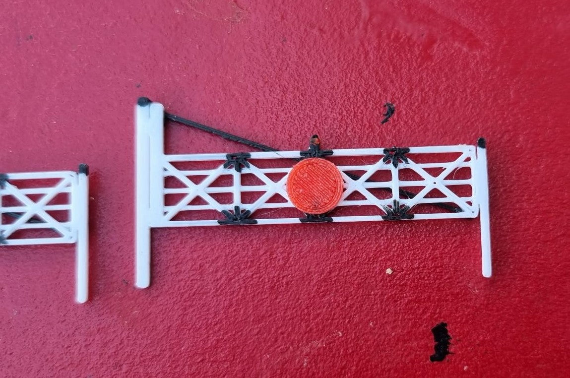 N Gauge 1:160 set of 2 level crossing gate 3D printed