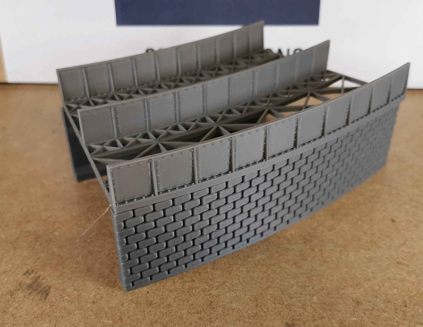 TT Gauge Curved Retaining walls for  1,2,3 and 4 Radius bridges