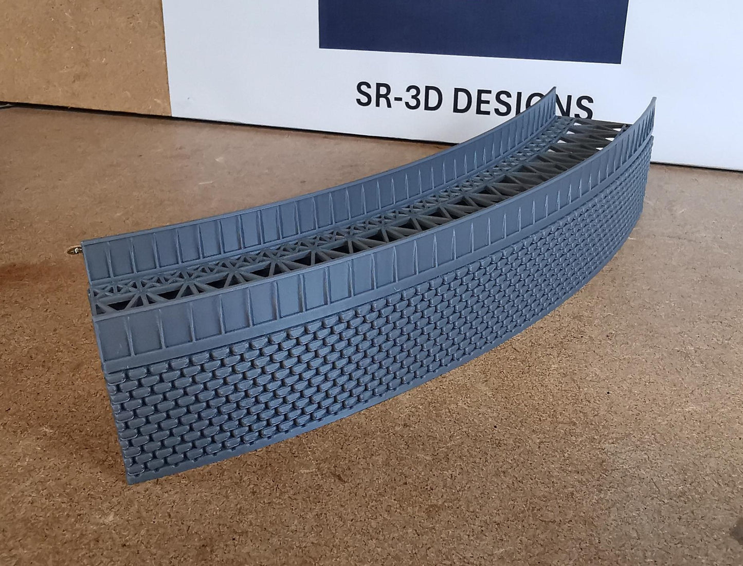 N Gauge Curved Retaining walls for 1,2,3 and 4 Radius bridges
