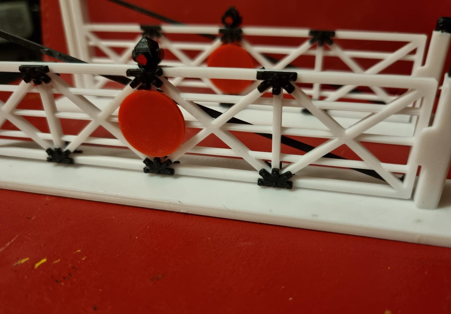 0 Gauge Level Crossing Gate 3D Printed