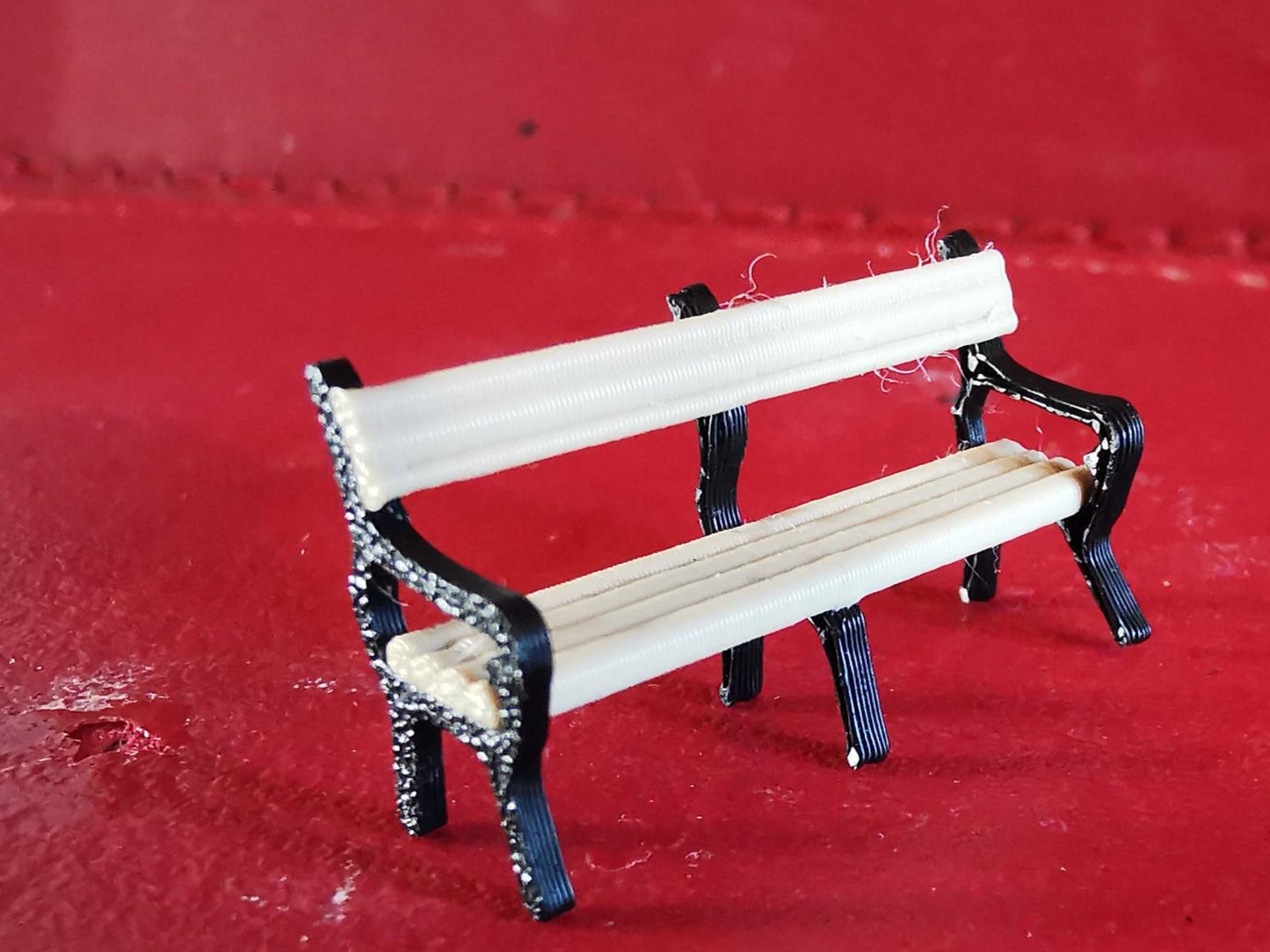 OO Gauge 00 Model Railway Six Leg Park Bench Platform seating 3D printed