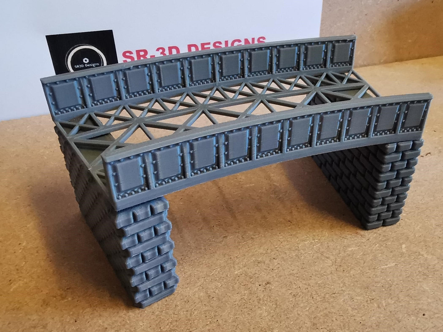 Bridge Supports for 00, TT and N Gauge Suitable for Radius Bridges