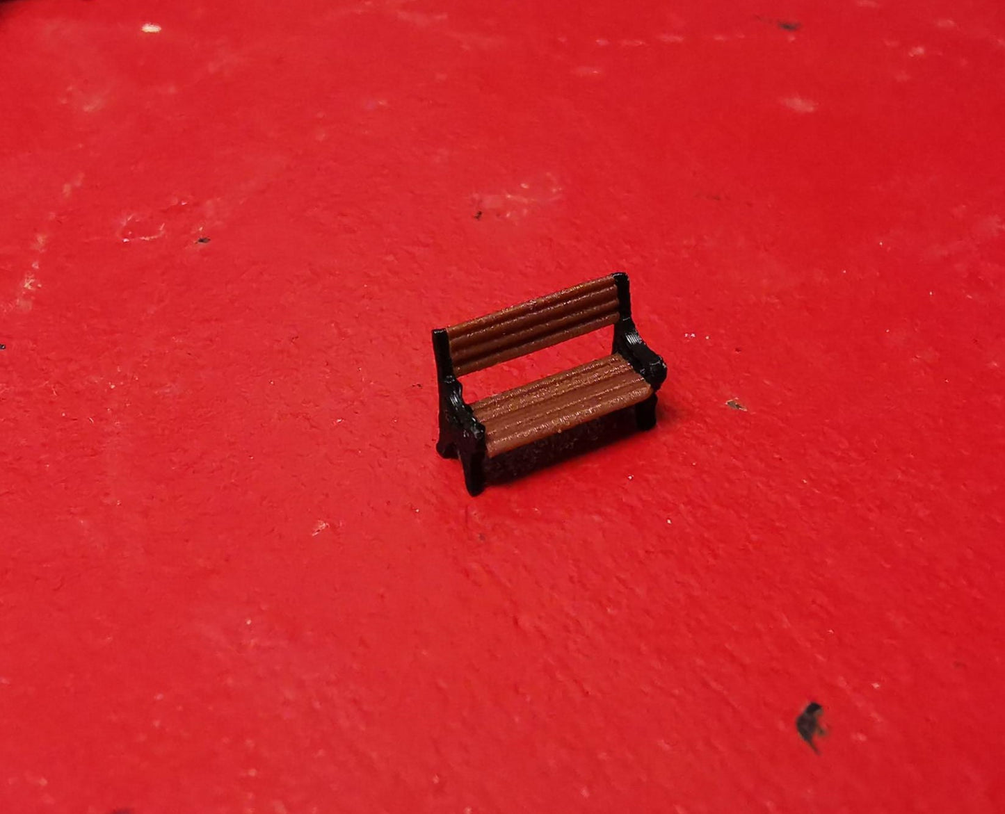 N Gauge 1:160 Scale Park or Platform Benches 3-D Printed