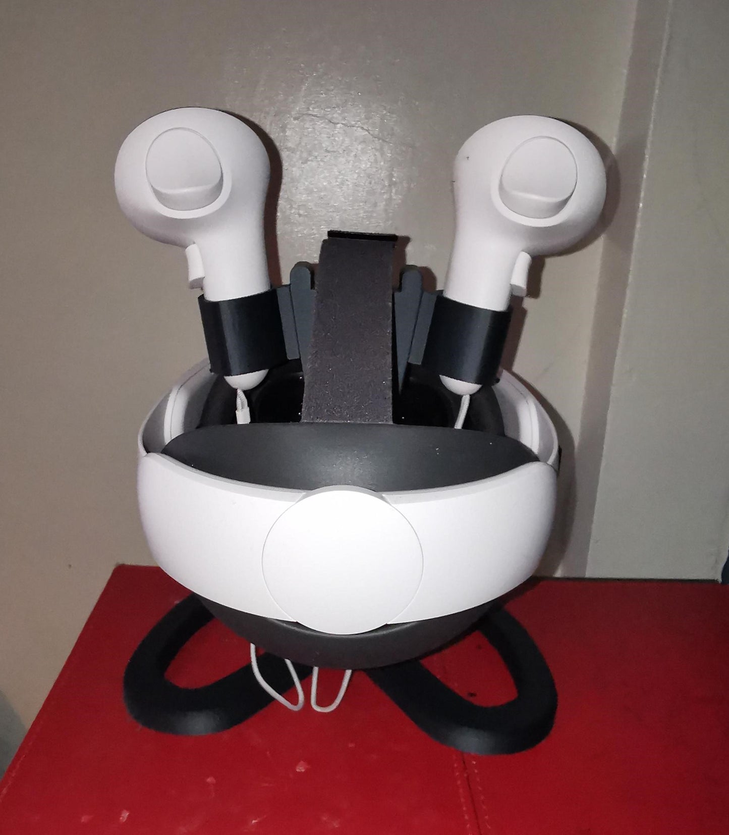 VR Headset Stand Compatible with Meta Quest 3