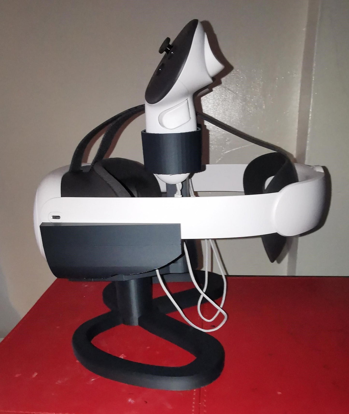 VR Headset Stand Compatible with Meta Quest 3