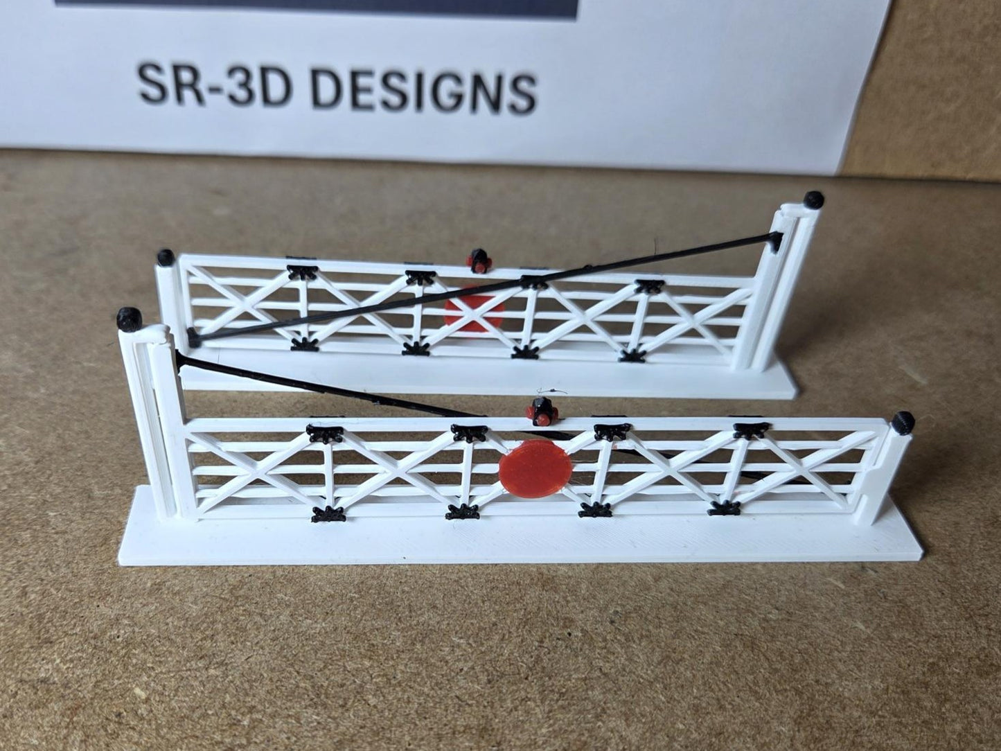 00 GAUGE LEVEL CROSSING GATES 3D PRINTED IN BLACK AND WHITE Wide