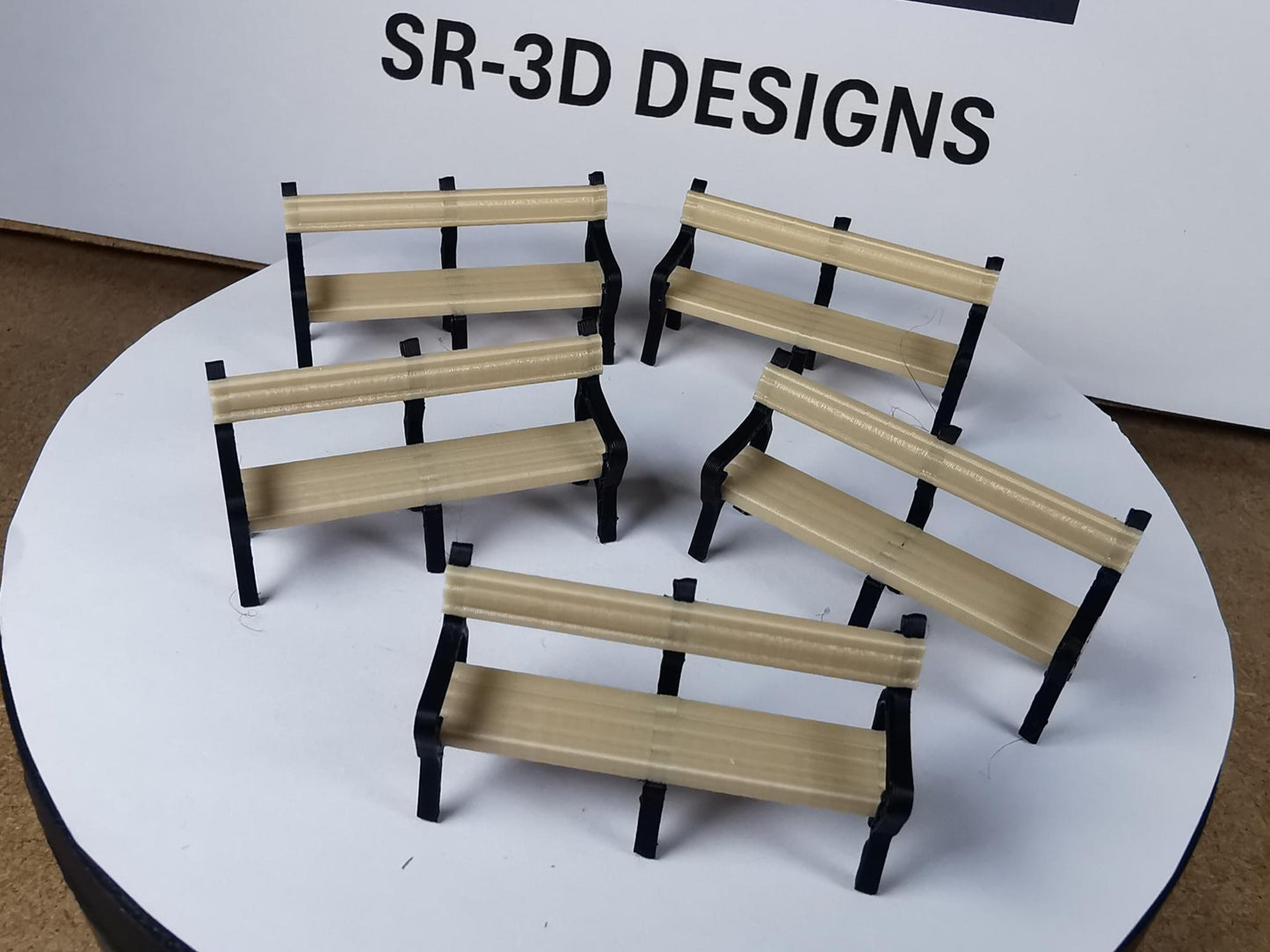 0 Gauge  1:48 Model Railway Six Leg Park Benches Platform seating 3D printed
