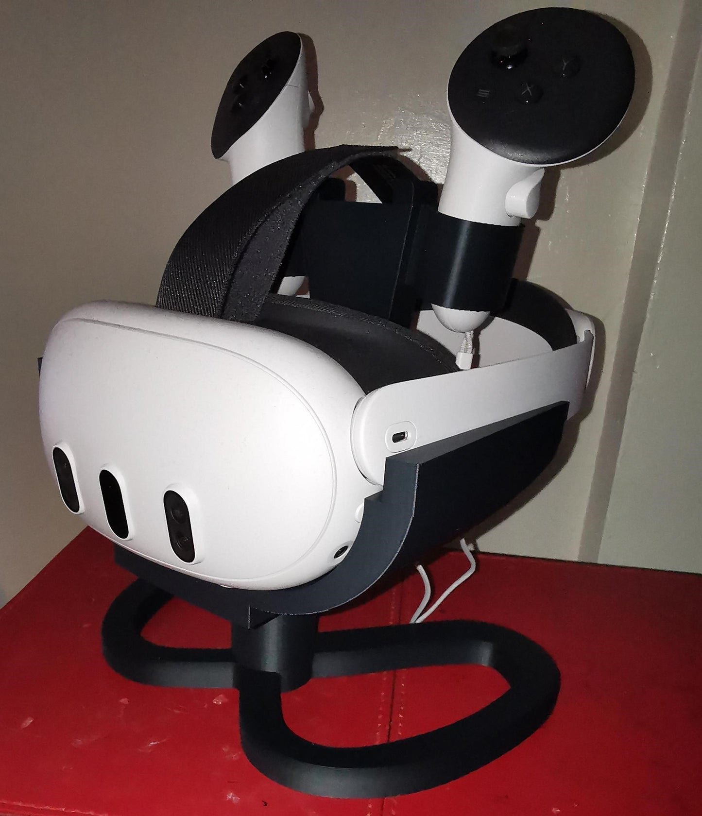 VR Headset Stand Compatible with Meta Quest 3