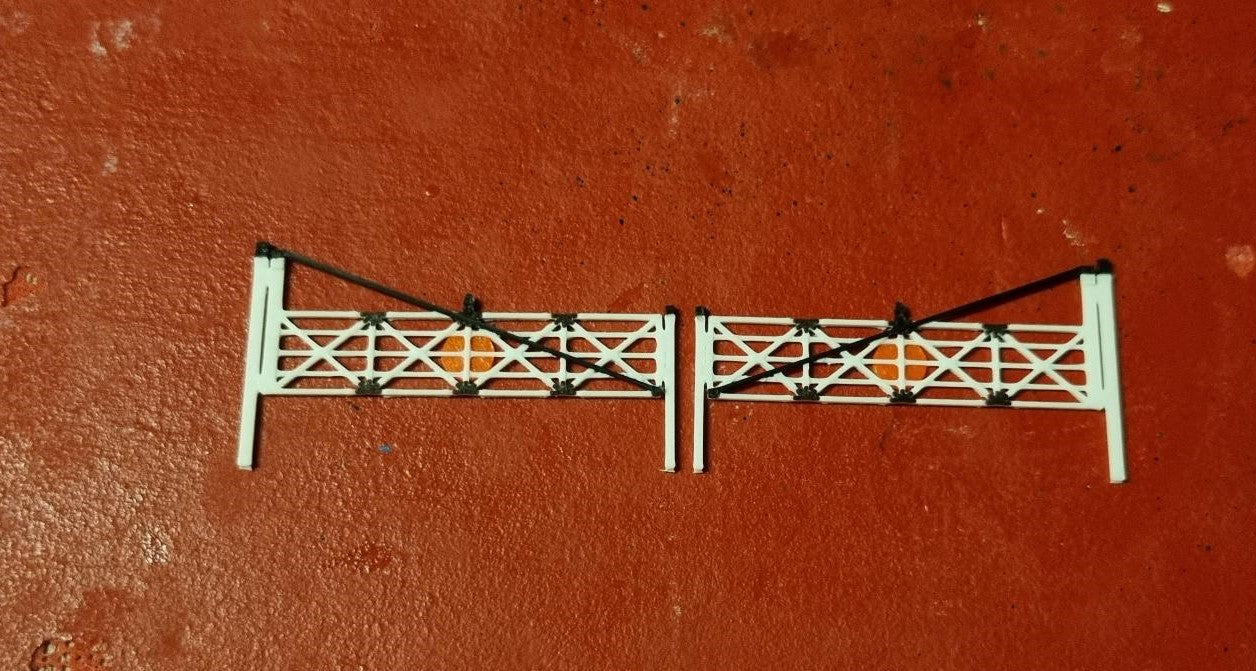 N Gauge 1:160 set of Double level crossing gates 3D printed