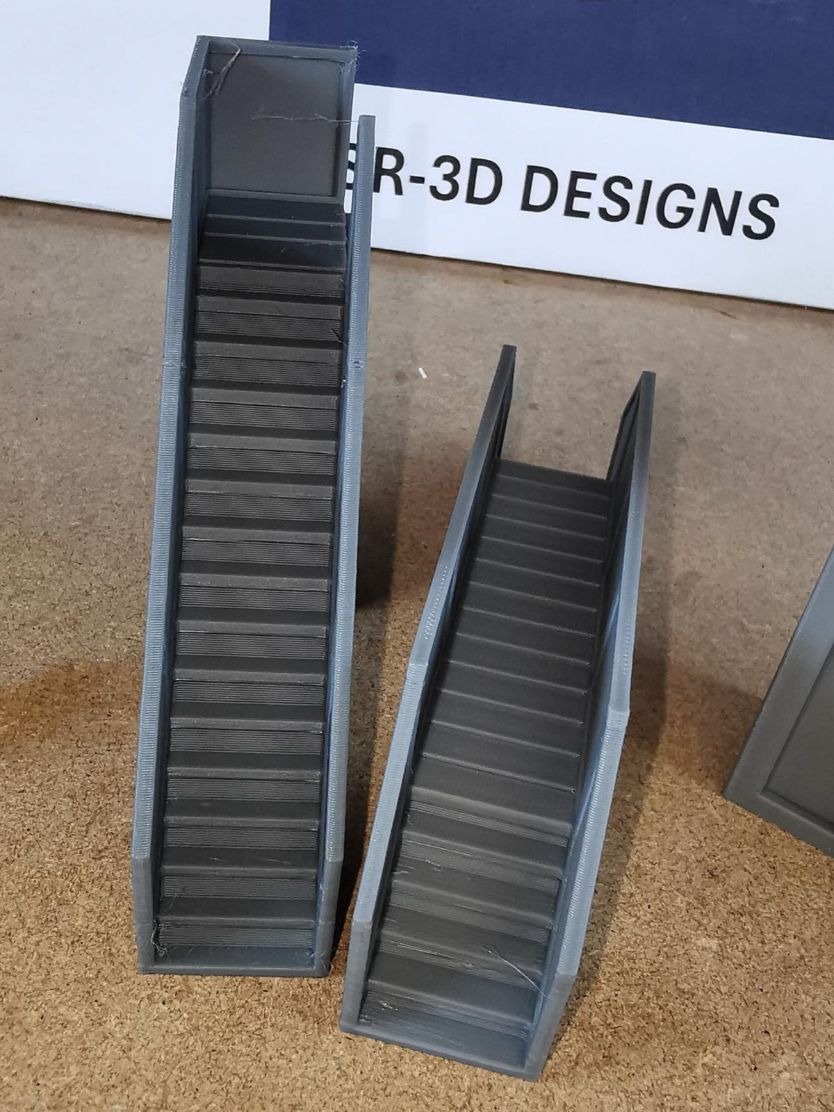 00 Gauge 1:76 Model Railway pedestrian footbridge Walkway 2