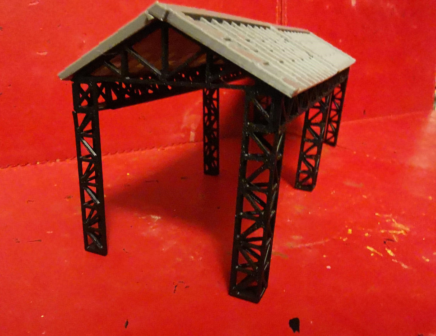 00 Gauge 1:76 Scale open Locomotive shed 3D Printed