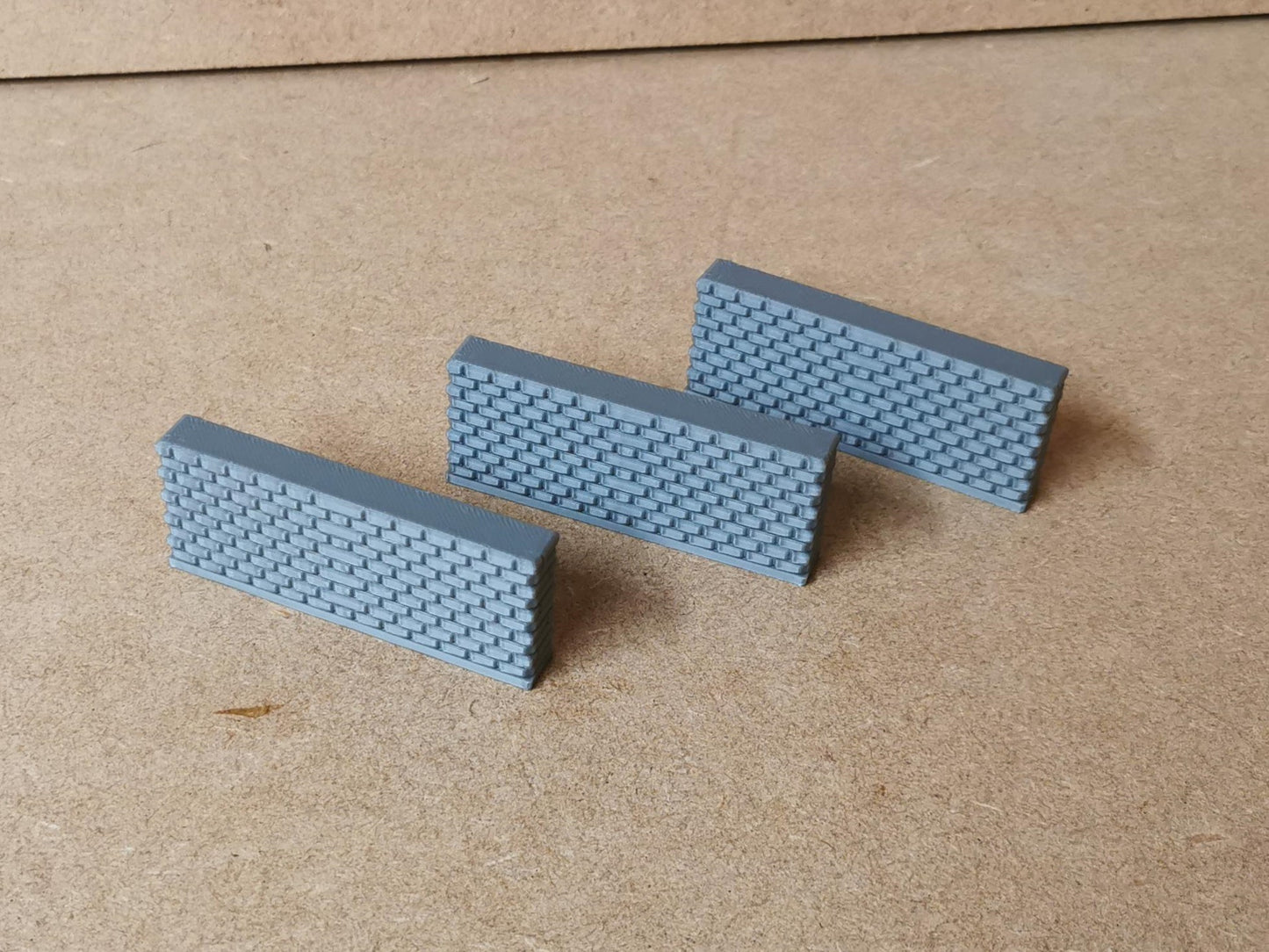 Bridge Supports for 00, TT and N Gauge Suitable for Radius Bridges