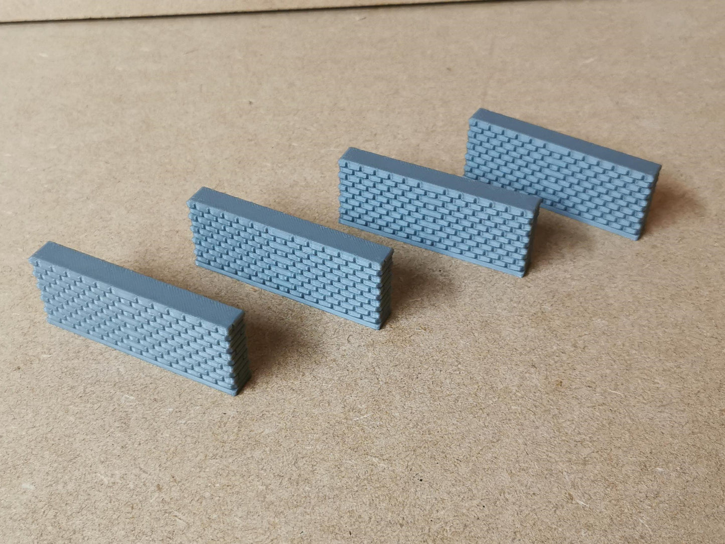 Bridge Supports for 00, TT and N Gauge Suitable for Radius Bridges