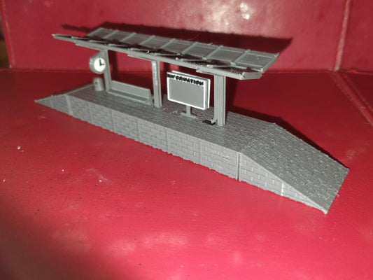 TT:120 Gauge - Model Railway Train Platform Extendable with Furniture