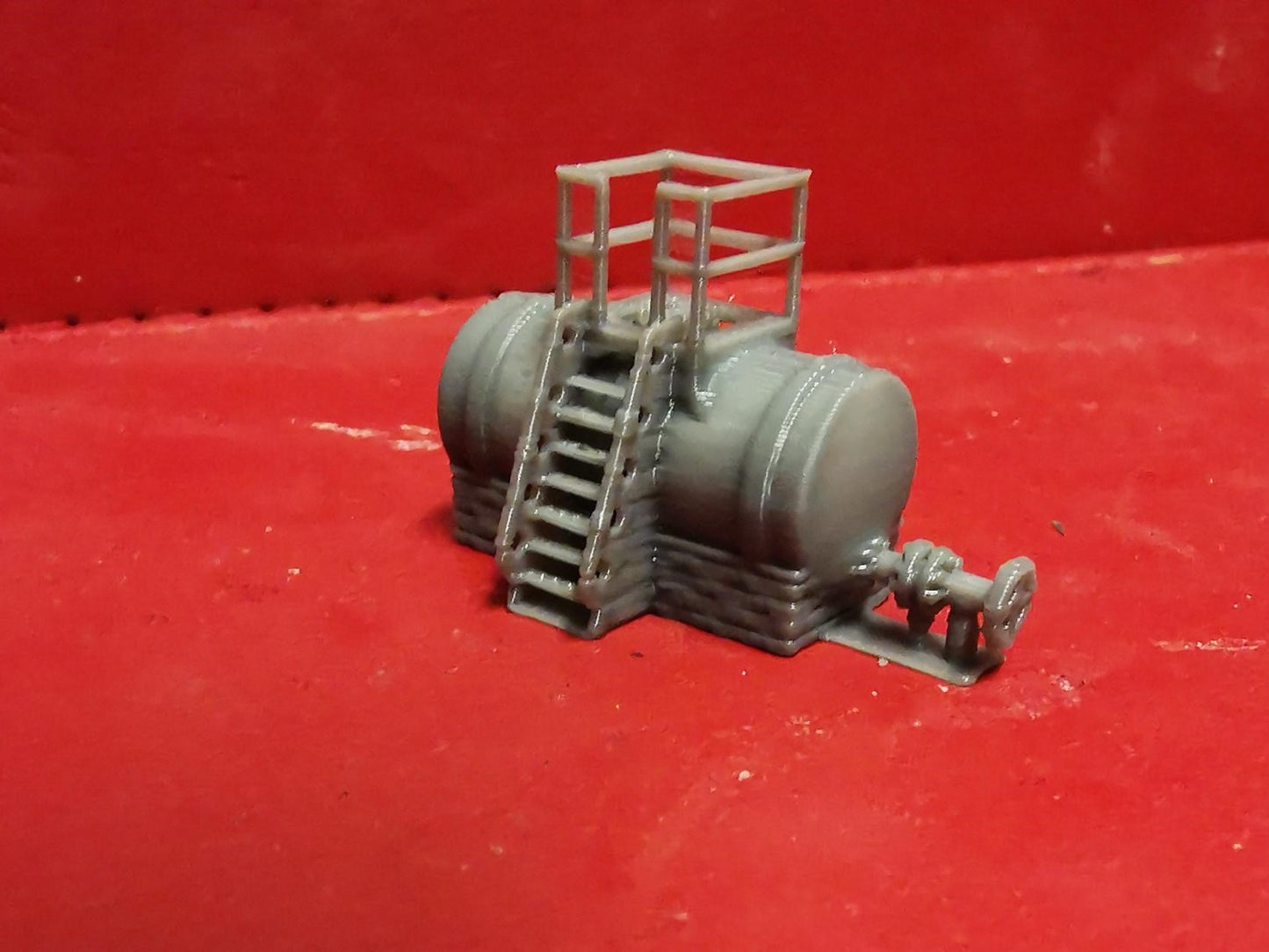 Diesel / Fuel Storage Tank with platform and ladder 3D Printed 00,TT and N Gauge