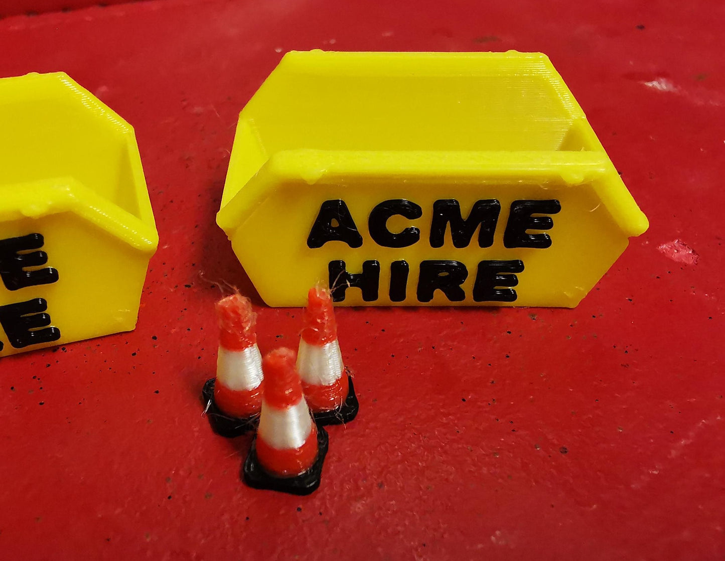 00 gauge 3 x 6 yd skip ACME HIRE branded with 6 road cones